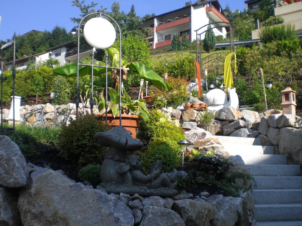 באד פטרסטאל-גריסבאך Gaestehaus Und Ferienwohnung Baechle מראה חיצוני תמונה